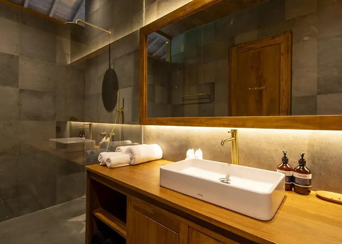 Alam 6 Private Pool & Spacious Terrace Villa