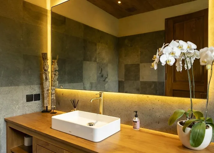 Alam 6 Private Pool & Spacious Terrace Villa