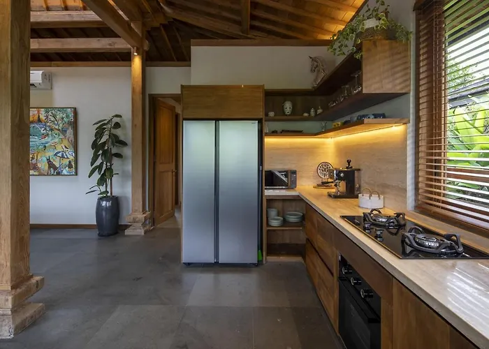 Alam 6 Private Pool & Spacious Terrace Villa *