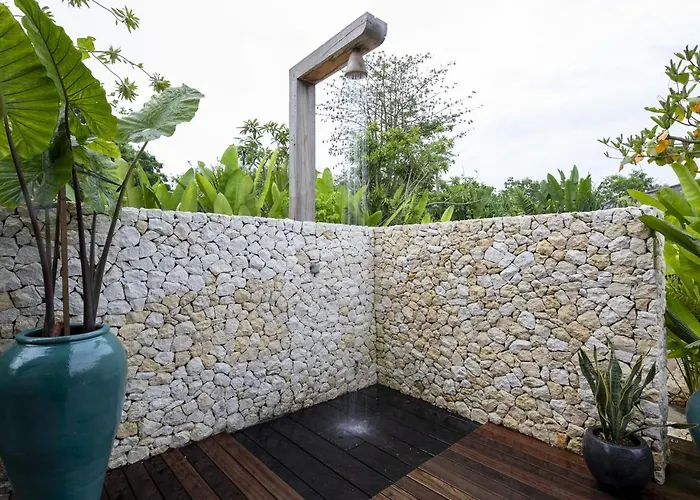 Alam 6 Private Pool & Spacious Terrace Villa *